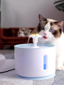 NO LIMIT BaoRun Mesin Dispenser Tempat Minum Anjing Kucing Otomatis Water Fountain 2.4 Liter DR008