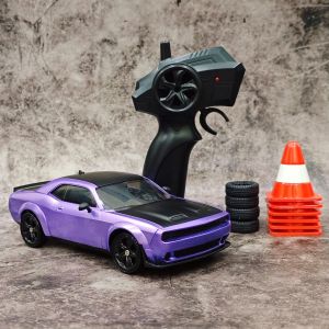 Xe điều khiển từ xa Mini Drift Musstang Challegenr GT 1/24 tốc độ +30km/h dẫn động 4WD có điều tốc body nhựa siêu bền chịu va đập