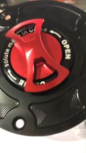 ฝาครอบถังน้ำมันเชื้อเพลิงสําหรับ for Ducati 748 916 996 998 848 1098 S/R SuperSports Monster All years