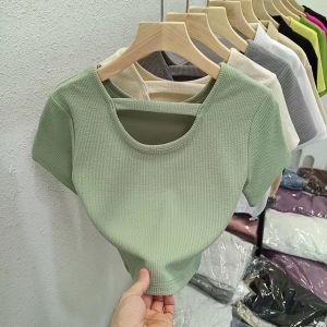 เสื้อยืดแขนสั้นทรงเข้ารูปสำหรับผู้หญิงในช่วงฤดูร้อน ทรงสลิมฟิต เสื้อเชิ้ตพื้นฐาน ดีไซน์เรียบง่าย สไตล์เกาหลี แฟชั่น