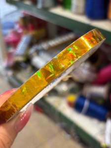 Cuộn băng keo kim tuyến vàng lấp lánh làm gốc cây Tài Lộc làm handmade tiện dụng