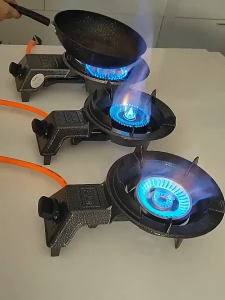 BẾP GAS CÔNG NGHIỆP CAO CẤP - Khung Gang Đặc Nguyên Khối Lửa Xanh Mạnh Tiết Kiệm Gas 30% Đánh Lửa Từ IC
