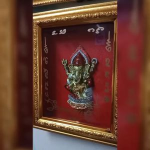 พระพิฆเนศ กรอบรูปกระจก เรซิ่นนูนต่ำ วัตถุมงคล ติดฝาผนัง ของขวัญหลายโอกาส/เสริมฮวงจุ้ย/ตกแต่งบ้าน กว้าง 9.5 นิ้ว สูง 12 นิ้ว