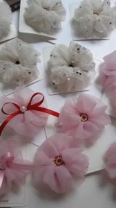 set 2 cái kẹp tóc/ cột tóc Hoa siêu xinh cho bé.(Hình thật)