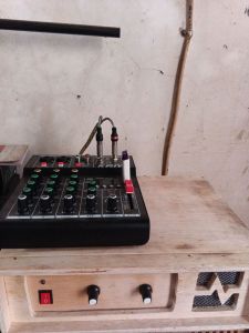POWER 2 CHANEL 10A + MIXER 4 CHANEL