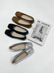 รองเท้าบัลเลต์ส้นแบนหัวเหลี่ยมสีดำ รองเท้าผู้หญิง รองเท้าสวมสบาย รองเท้าสำหรับคุณแม่วัยรุ่น รองเท้าแฟชั่น รองเท้าส้นแบน รองเท้าส้นแบนหัวเหลี่ยม