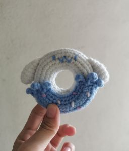 现货:牛奶棉甜甜圈卡通手工娃娃 Ready Stock : Handmade Cutie Yarn Cartoon Gifts
