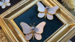 Pharaoh🎀Bros kupu-kupu mutiara/bros temperamen wanita modis/Suit party brooch COD