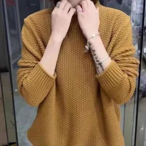 เสื้อสเวตเตอร์ถักแฟชั่นสำหรับผู้หญิง ฤดูใบไม้ร่วง/ฤดูหนาว 2025 ใหม่ ชุดชั้นใน แขนยาว ทรงหลวม คอตั้ง แขนยาว ปกติ