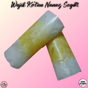 Wajik/wajit Ketan Nanas segar cemilan santai paket 15 pack ( 150 pcs )