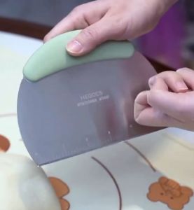 Megoes Dough scraper มีดตัดแป้งสแตนเลส