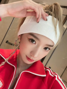 White Knitted Elastic Sports Fitness Hairband for Women Wide Edge Yoga Headband Face Slimming American Style Hair Accessory