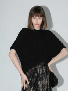 COCOBELLA | Ruffled Knitted Short Sleeve T-shirt and Black Gold Mesh Skirt Set
