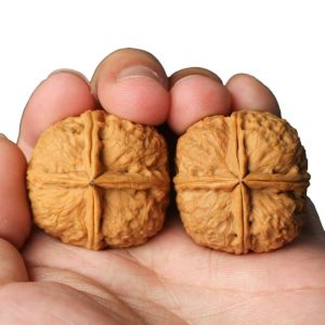 Natural Wild Growth Cloud Iron Four-sided Cute Medicinal Bag Plaything Walnut PU Leather Handheld Piece Modern Style