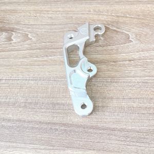 Pát trước Vario đĩa 220mm xài heo Nisin thái