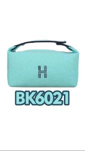 Tas Pouch Kosmetik Kanvas Tas Make Up Waterproof Travel Hand Bag  Multifungsi Terbaru BK6021