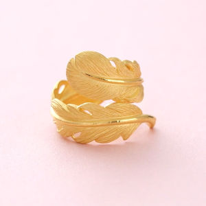 Chow Sang Sang 周生生 999.9 24K Pure Gold Price-by-Weight Gold Feather Ring 86820R