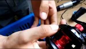 MUXI Reel Pancing Tangan Kanan Kiri Baitcasting Reel Pancing Sistem Rem Dapat Disesuaikan 15Kg