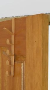 Over The Door Hanger Rack 5 Hooks Bedroom Door Hanger Clothes Hanging Rack Over The Door Plastic Home Storage Organization Hooks Purse Holder for Bags Hats