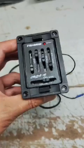 Equalizer Preamp Fishman 4-Band Classic 4 Deluxe