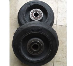 Bánh xe đẩy lõi gang cao su đúc đủ các loại kích thước