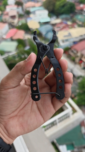 RISK Cycling Chain Clamp Magic Buckle Bicycle Tool Kit Minibike Chain Quick Link Tool with Hook up MTB Road Bike Fixie