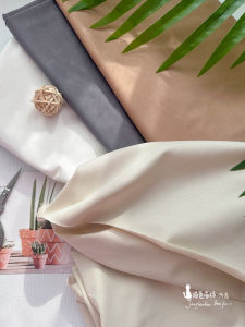 ผ้าคอตตอนเนื้อบางเนื้อนุ่ม ผ้าฤดูใบไม้ผลิและฤดูร้อน ผ้า DIY ทำมือ ผ้าสำหรับเสื้อยืด กางเกง กระโปรง ผ้ามีลวดลายสีพื้น