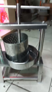 MÁY ÉP NƯỚC CỐT DỪAÉP MỠ INOX BẰNG TAY SIZE NHỎ.