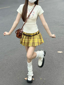 Váy Xếp Ly Kẻ Caro Cạp Cao Cỡ Lớn Cho Nữ Xuân Thu Váy Ngắn Che Mông Họa Tiết Kẻ Caro Màu Vàng Phong Cách Đại Học