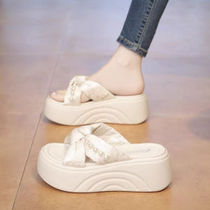 Womens Summer Outdoor Sandals 7cm Heightening Small Size Platform Thick Bottom Clog Beach Shoes Casual Style Waterproof PU