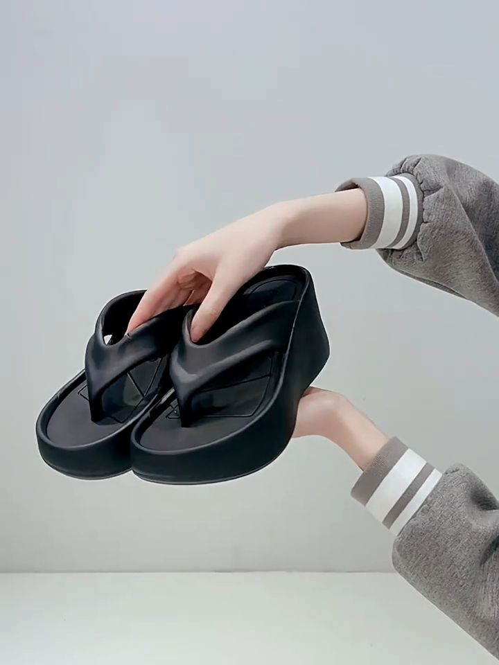 Wedges Slippers For Woman Fashion Thick Bottom Flip-Flops Non-slip Comfortable Women High Heels Sandals