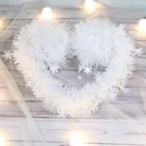 Christmas Tree Decoration Accessories Hanging White Plastic Snowflake Strip Christmas Tree Celebrations Featival Birthday Party Decoration Photography Prop