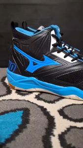 Sepatu Olahraga Voli Basket Lari Model Tinggi Uniseks Nyaman Antislip