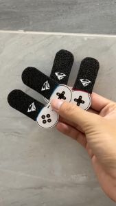 Bao tay găng tay chơi game LQuân FF PUG..chuyên nghiệp hàng chuẩn hãng Shezi dùng cho các game cần di chuyển tay nhiều ra mồ hôi tay rít tay/ sở hữu là gánh team