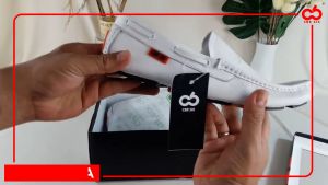 Sepatu Moccasin Pria Kulit Tanpa Tali CBR SIX - Putih