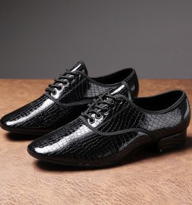 รองเท้าเต้นรำแบบสวมสำหรับผู้ชาย รองเท้าเต้นรำแบบสวมพื้นนุ่ม รองเท้าเต้นรำแบบสวมหนังแท้ระบายอากาศได้ดีสำหรับกลางแจ้ง