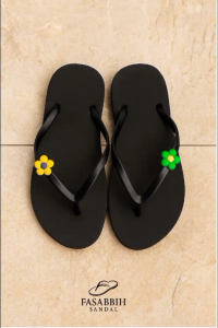 "Sandal Jepit Motif Bunga Kecil - Minimalis untuk Daily Wear"