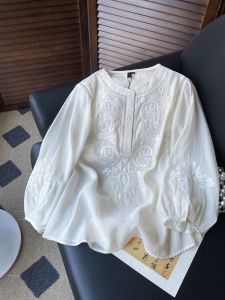 PAIBOLI | เสื้อเชิ้ตผ้าชีฟองสไตล์จีนใหม่สำหรับผู้หญิงในช่วงฤดูร้อนปี 2025 ป้องกันแสงแดด ลายปัก แขนยาว ทรงหลวม สไตล์เกาหลี