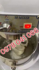 Máy đánh kem đánh trứng đa năng cối trộn 5L