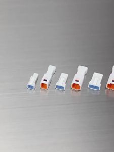 kuicc | Cổng và ổ cắm kết nối tự động chống nước