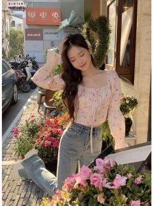 French Style Beautiful Bubble Sleeve Shirt Womens Spring Autumn New Slim Short Square Collar Pleated Tie Dainty Floral Top