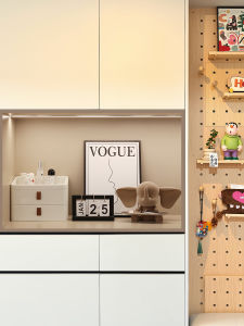 Modern Minimalist Entrance Decorative Accessories BHM Beihangmi Hole Board Key Holder Dining Room Sideboard Moving New Home Decoration