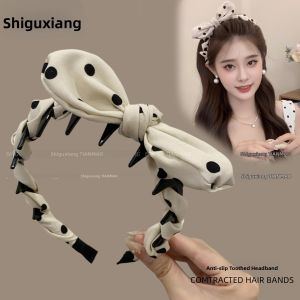 Elegant Fashionable Black Polka Dot Bunny Ears Hairband For Washing Face