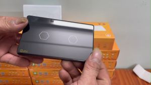 Công tắc cảm ứng Wifi  Datic Hunonic 2 nút điều khiển từ xa qua điện thoại. BH 1 năm. 2 màu ( đen trắng)