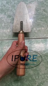 Bay thợ hồ / Bay xây dựng bằng thép cán gỗ với 4 kích cỡ lựa chọn