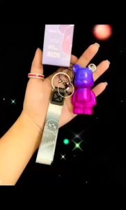 BẬT LỬA KHÈ - MÓC KHÓA HÌNH GẤU BEARBRICK MÀU CẦU VÒNG - (XÀI GAS)