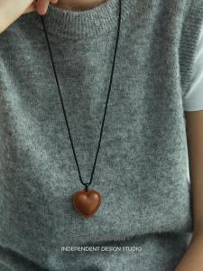 G/S Cape Town 2025 Autumn Winter Retro Brown Leather Heart Black Rope Long Necklace Sweater Chain Fashion Jewelry Accessory