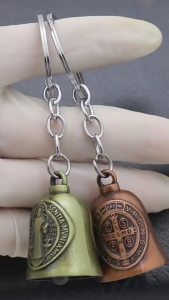 Vintage 3D Design Motorcycle Guardian Bell Retro Wing Design Biker Good Luck Jesus Charm Alloy Punk Style Evil Spirit Trap Bell