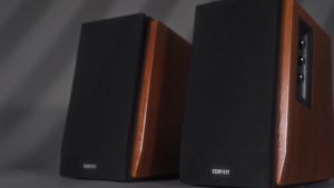 Edifier R1700BT/R1700BTs Bluetooth Bookshelf Speakers ดอกซับวูฟเฟอร์ 4 นิ้ว Rich and Detailed Sound Bluetooth 5.0 with Qualcomm aptX Subwoofer output ลำโพงบลูทูธ 2.0 รับประกันศูนย์