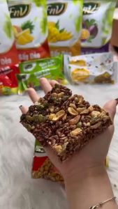Thanh gạo lứt ức gà rong biển ăn vặt không đường ít calo FNV 1 gói 120g